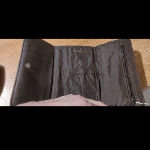 Guerlain wallet like new, brown