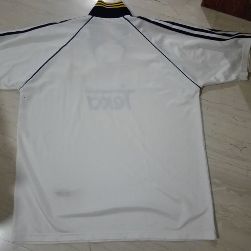 Real Madrid vintage sports T-shirt used, official replica
