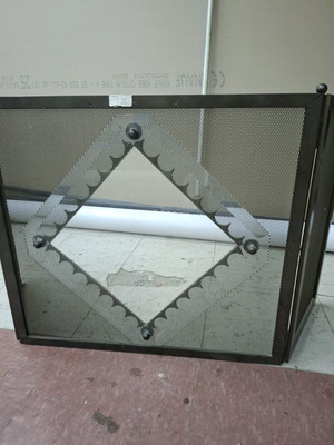 Fireplace screen with glass new