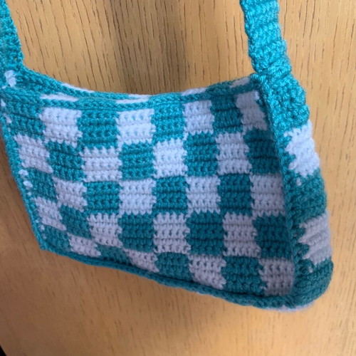 Handmade knitted shoulder bag new