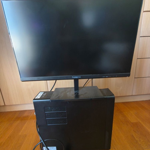 Dell PC with monitor, like new, includes SSD and authentic Office