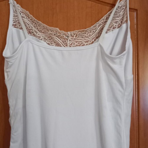 A-Style White Top with Strass Medium Used