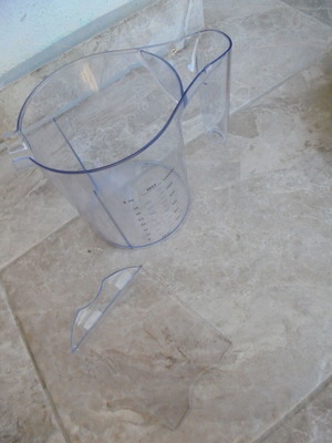 Measuring jug 1200ml like new, plastic liquid container