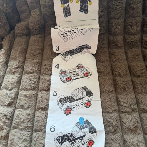 LEGO Town Classic Police Car Set 600-2, vintage 1978