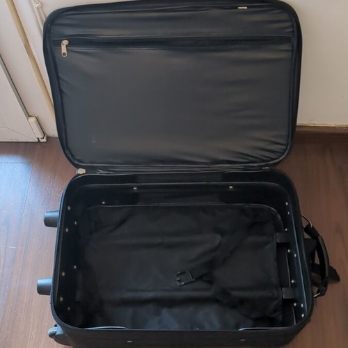 Forecast suitcase used, cabin size, black