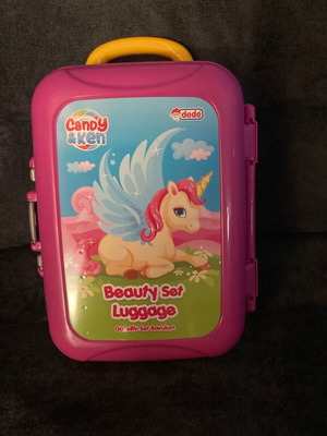 Sliding Pink Beauty Set Luggage 18 pcs like new