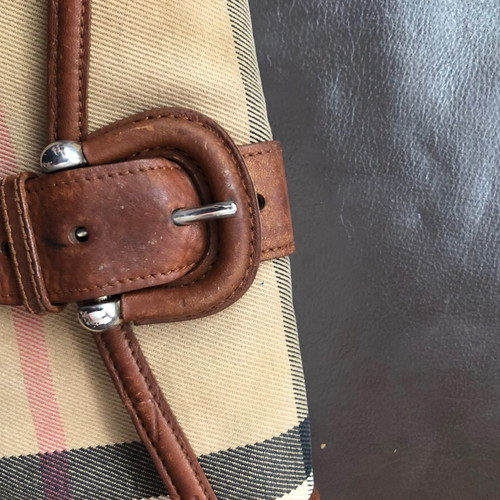 Burberry wallet used, beige and brown