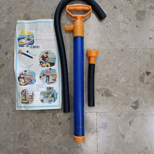 Manual liquid pump new, length 64 cm