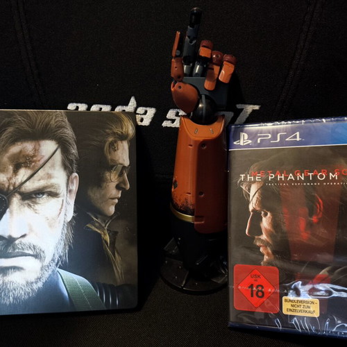 Metal Gear Solid V Collector's Edition for PlayStation 4 like new