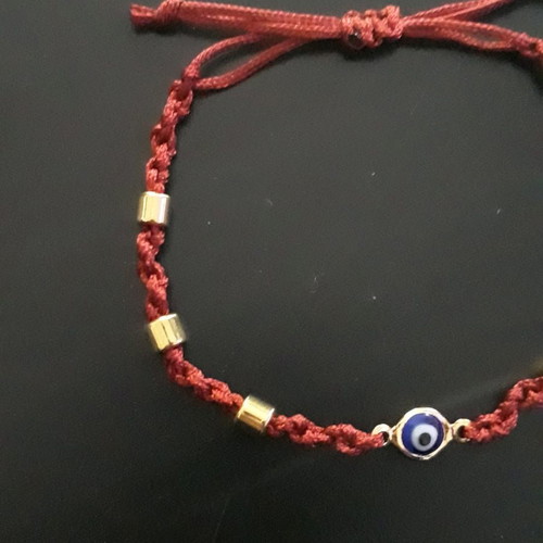 Bracelet with eye and gold beads, handmade, new, red