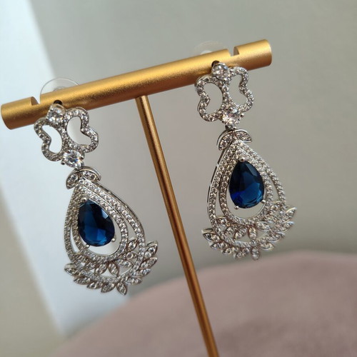 Earrings with zircon stones like new, blue and silver