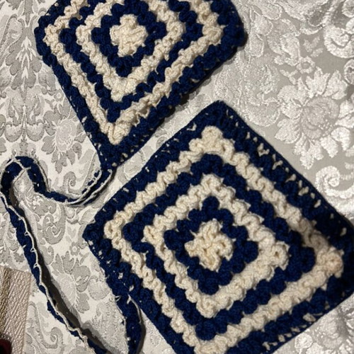Set of decorative and functional oven cloths, new, 4 pieces