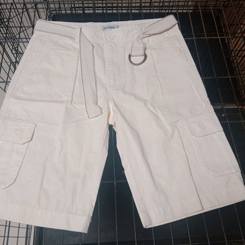 Men's bermuda shorts used small white with belt