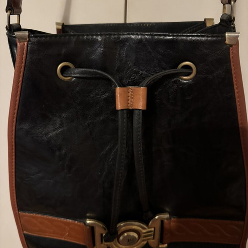 Bartuggi vintage leather shoulder bag black with brown details and gold buckle like new