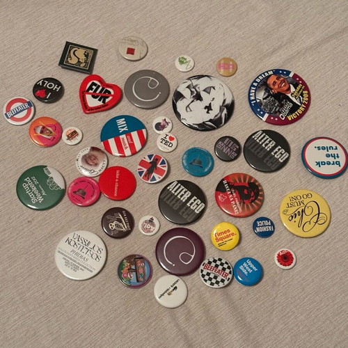 Collectible pins new