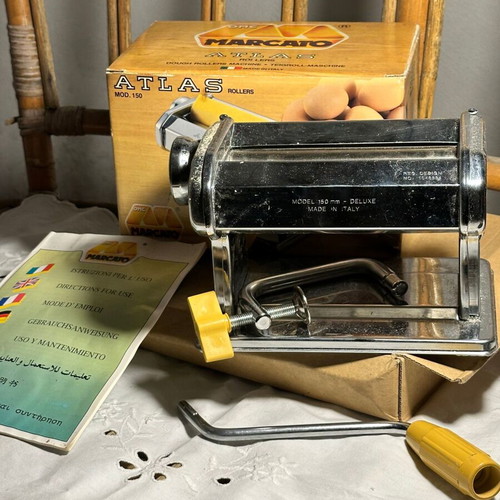 Marcato Atlas 150 dough machine like new, professional quality