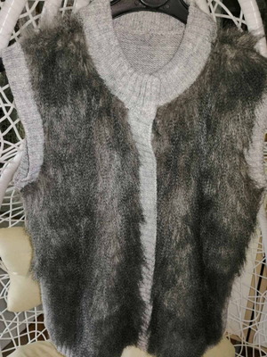Sleeveless vest used size L-M