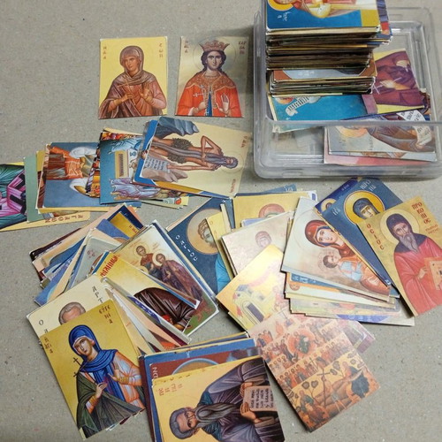 Miniature saint photographs used, pack of 350