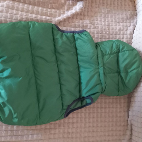 Benetton kids sleeveless vest like new, green with hood, for ages 3-4