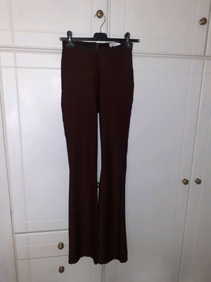 Bershka women's brown shiny pants like new, size S