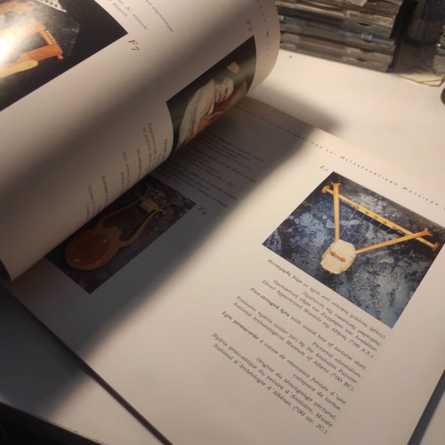 Museum catalog of ancient Byzantine and post-Byzantine musical instruments used