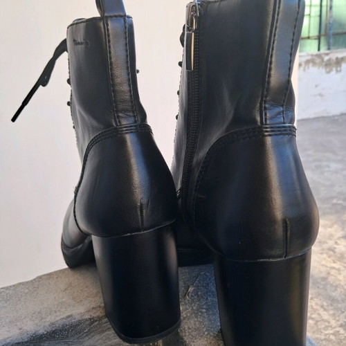 Tamaris ankle boots 38 black like new