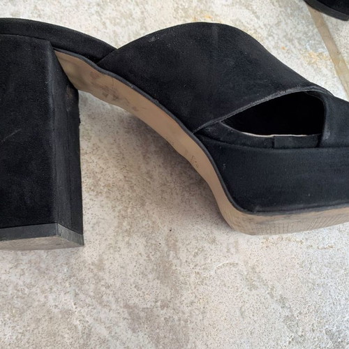 Sante Mules with Thick High Heel in Black Suede Leather