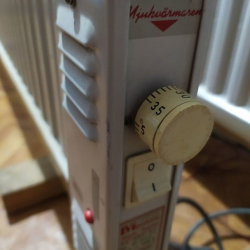 Jarpas Sweden 1000W oil radiator used