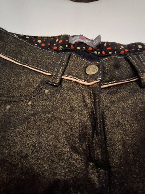 Girls' pants like new with iridescent gold details