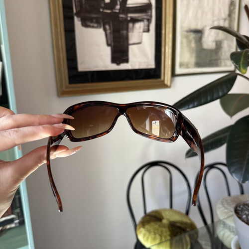 Y2K sunglasses like new, brown