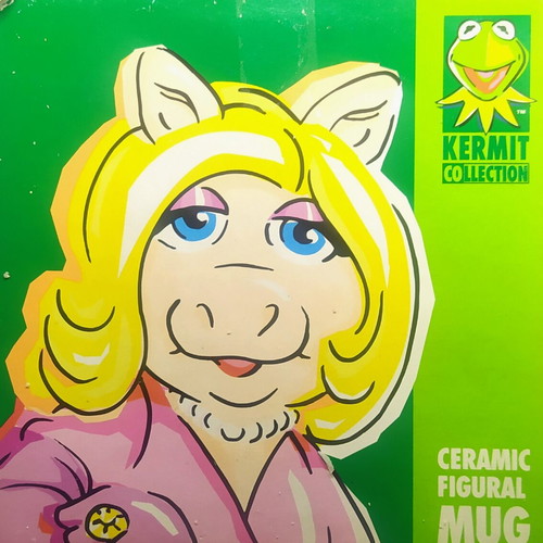 Vintage large ceramic Miss Piggy mug from Muppets Disney new