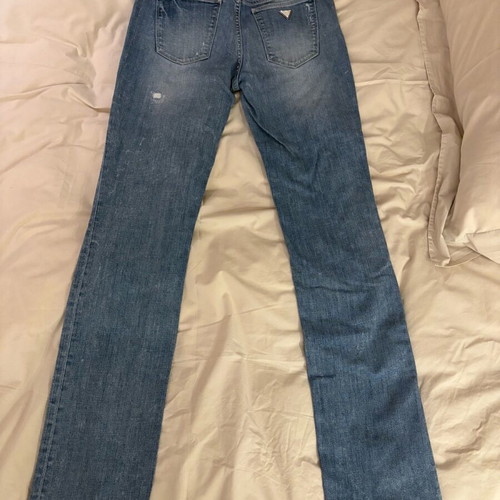Guess jeans straight fit medium rise size 34 like new blue