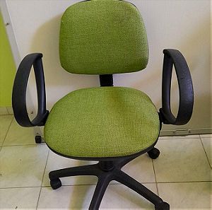 Καρέκλα περιστρεφόμενη γραφείου πράσινη