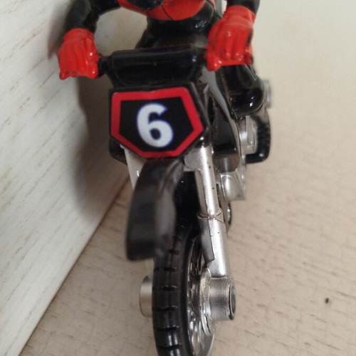 Toy set of three pieces like new
