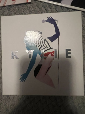 Kylie Minogue EMI Albums κουτί με CD