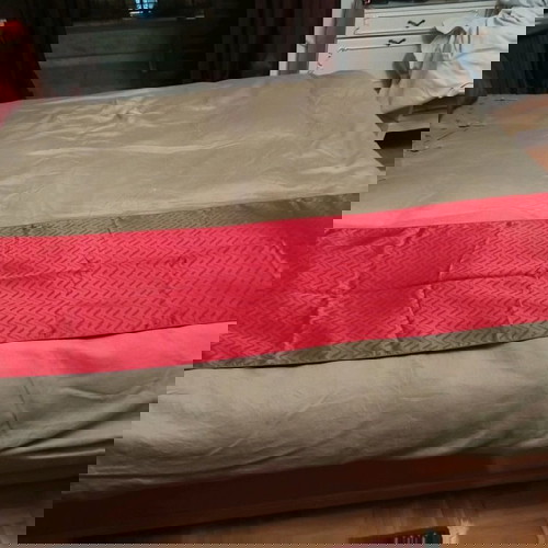 Копринена пашмина шал Valentino употребяван, автентичен