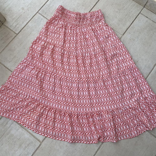 Boho maxi skirt one size, like new, orange and white