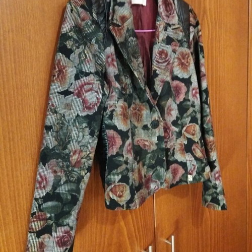 Kykey jacket size S like new, multicolor