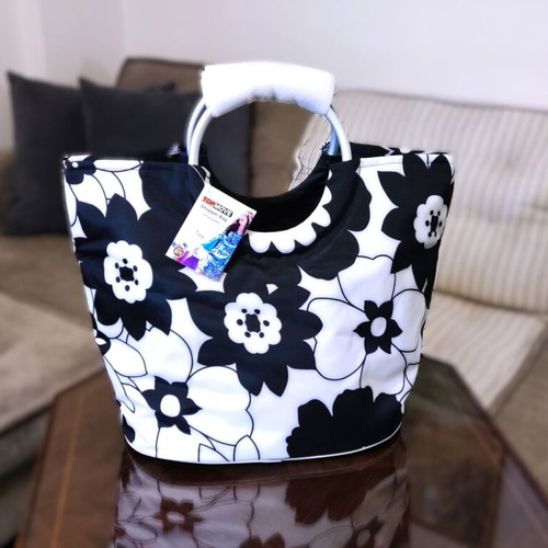 Large Beach Bag shopper new, black and white