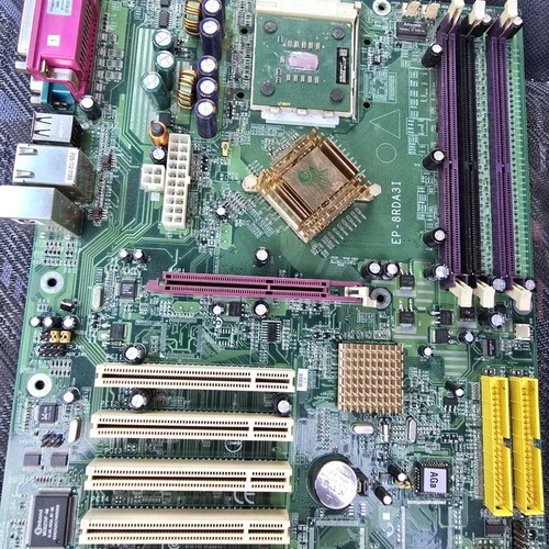 Epox EP-8RDA3I motherboard used with AMD Athlon XP AXDA3000KVD processor