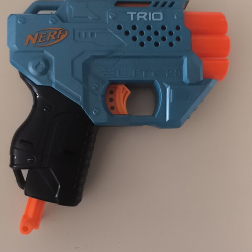 Nerf blaster like new