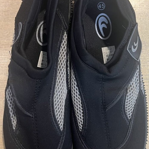 Water Shoes No45 Black New