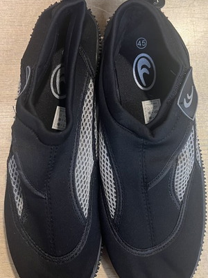 Water Shoes No45 Black New