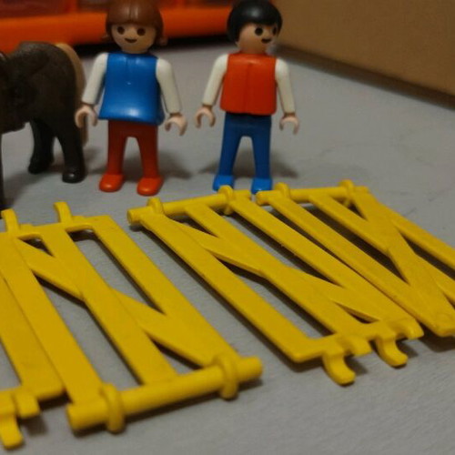 Playmobil 3579 used set with figures and accessories