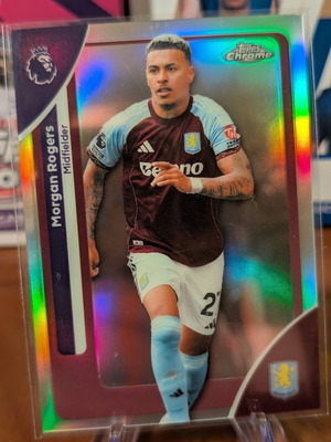 2025-26 Topps Chrome Premier League Morgan Rogers Refractor κάρτα σαν καινούργιο