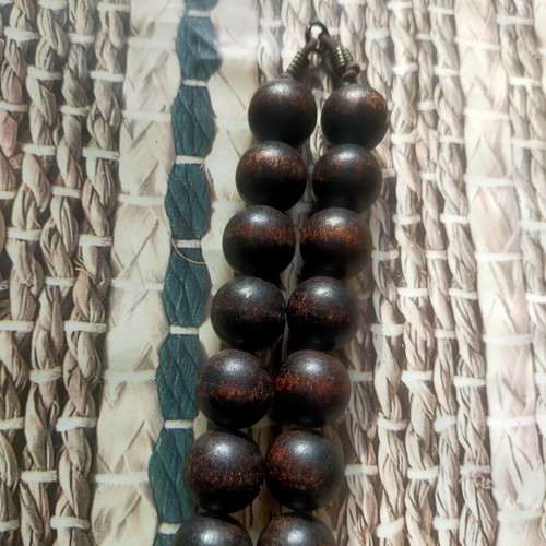 Wooden worry beads