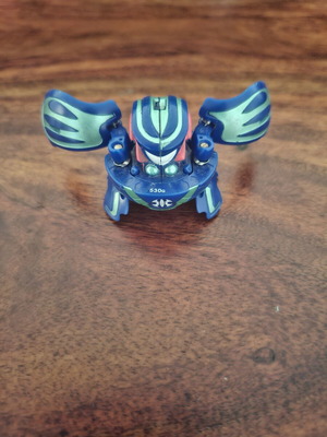 Bakugan Aquos Monarus Season 1 classic rare figure like new
