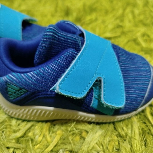 Adidas Μπλε παιδικά παπούτσια Νο21 σαν καινούργια, αθλητικά