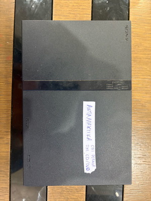 PlayStation 2 slim μεταχειρισμένο για ανταλλακτικά με πρόβλημα στην τροφοδοσία και το cd drive