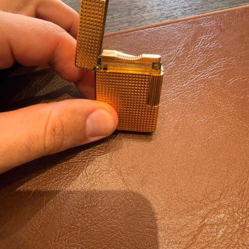 S.T. Dupont Ligne 1 Small Gold Plated Vintage Lighter used, non-functional